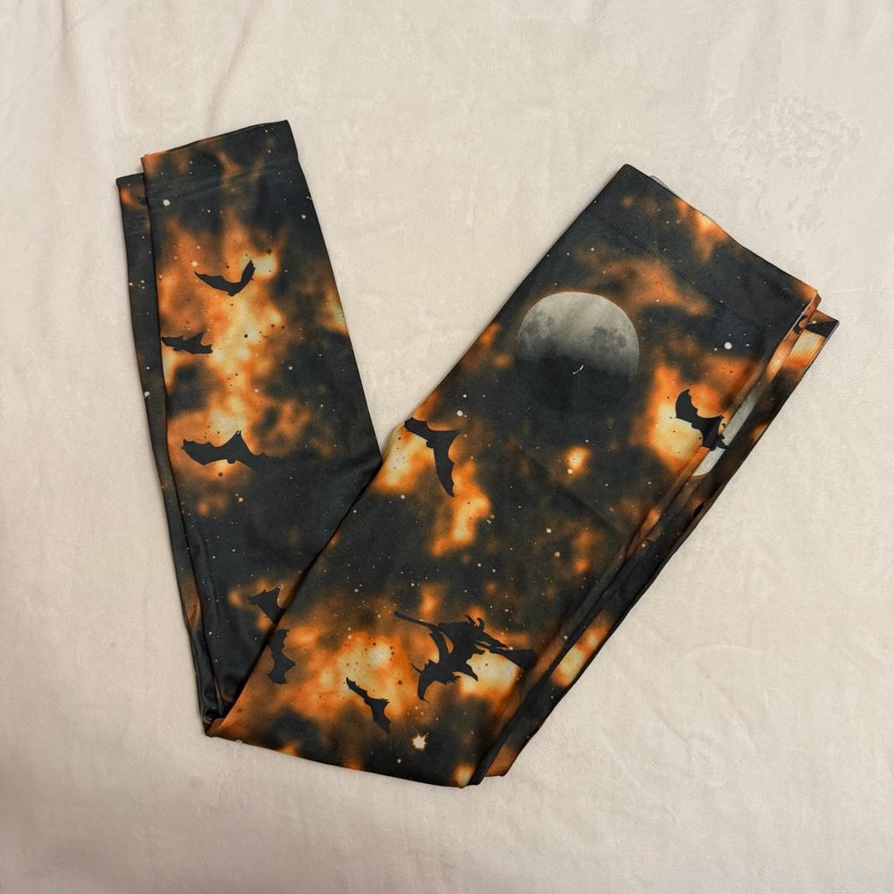 No Boundaries Orange and Black Halloween Leggings